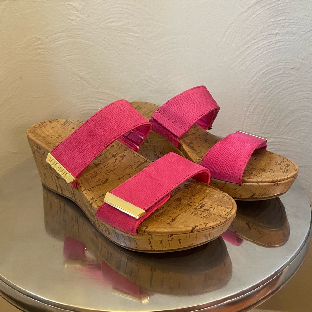 Vionic Pink Platform Sandals